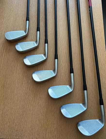 Cobra Golf Tec X 2025 järnset
