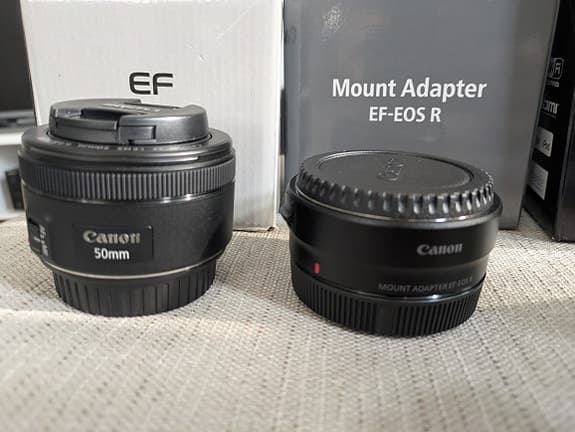 Canon R8 + EF 50mm f/1,8 STM med adapter + RF 28mm f/2,8