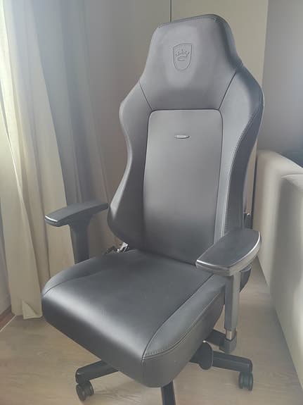 Noblechairs HERO Black Edition - Gamingstol