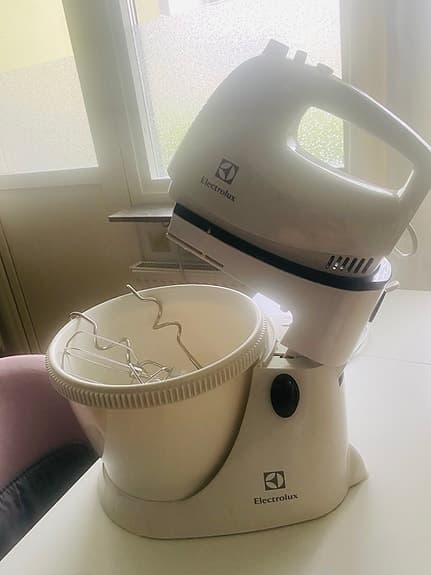 Electrolux elvisp med skål vit