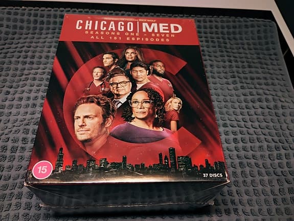 chicago med säsong 1-7 inplastad