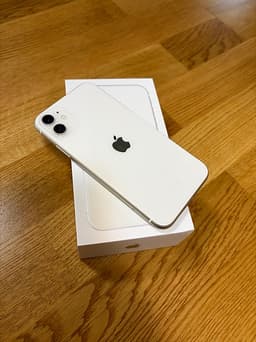 Apple iPhone 11 64 GB - Vit - Mobil