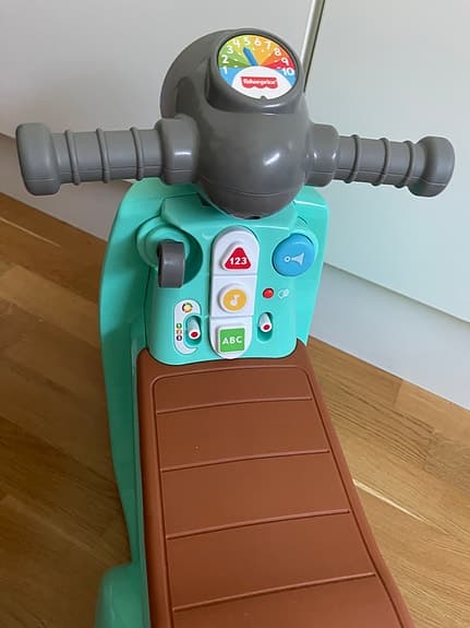 Scooter Fisher- Price ljus ljud med förpackningen