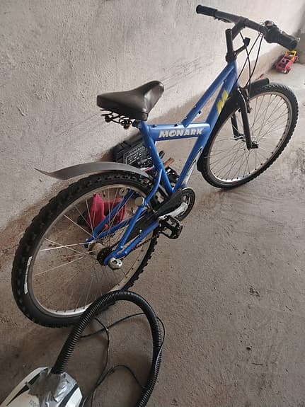 Monark