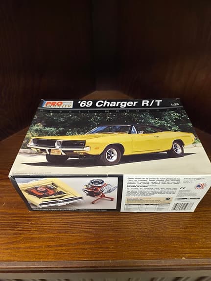 Modellbyggsats '69 Charger R/T