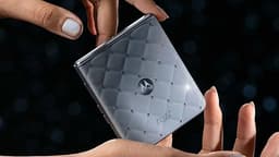 Ny Motorola Razr60- 256GB Swarovski limited edition (Originalbox ingår)