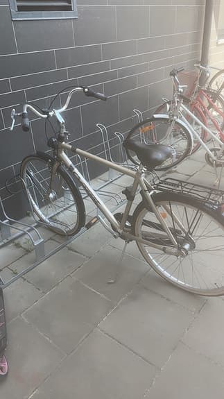Helt oandvänd Crescent Statscyckel.