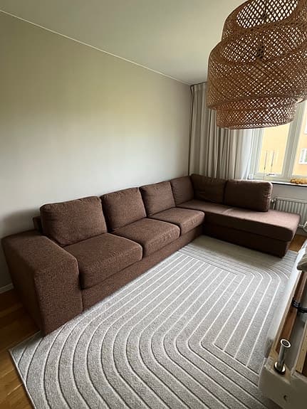 Brun 4-sits soffa