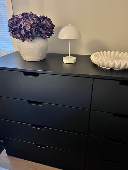 IKEA NORDLI BYRÅ | ÅTTA LÅDOR | SVART