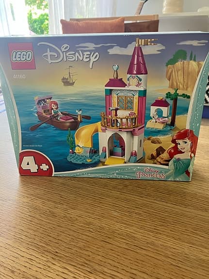 LEGO Disney Ariels slott, friends olivia, snövit