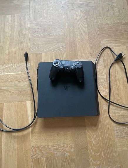 Sony Playstation 4 spelkonsol svart