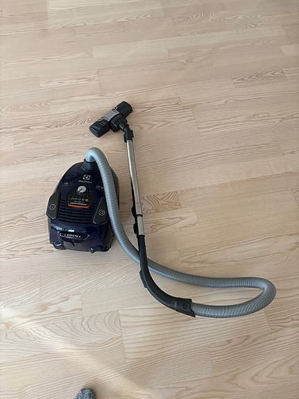 Electrolux Silent Performer dammsugare blå