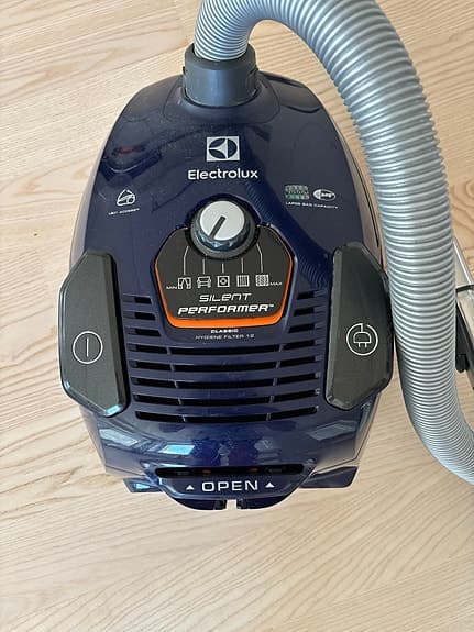 Electrolux Silent Performer dammsugare blå