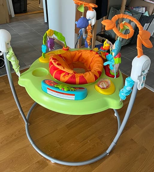 Fisher price hoppgunga baby