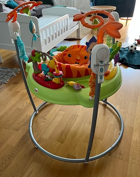 Fisher price hoppgunga baby