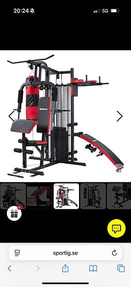 Multi-gym med boxningssäck svart/röd