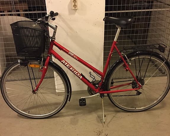 Merida damcykel perfekt både i  stan och i stugan