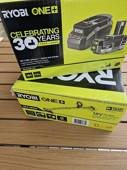 Ryobi grästrimmer med batteri 4,0 Ah + laddare - HELT NYTT