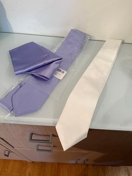 Slipsar herr ljusgrå lila vit