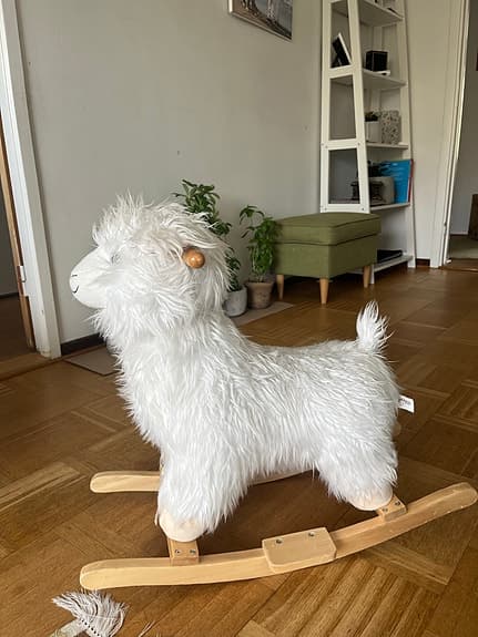 Teddykompaniet gungdjur får