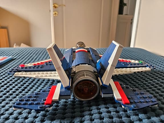 LEGO Creator stridsflygplan - RETRO! (31039)