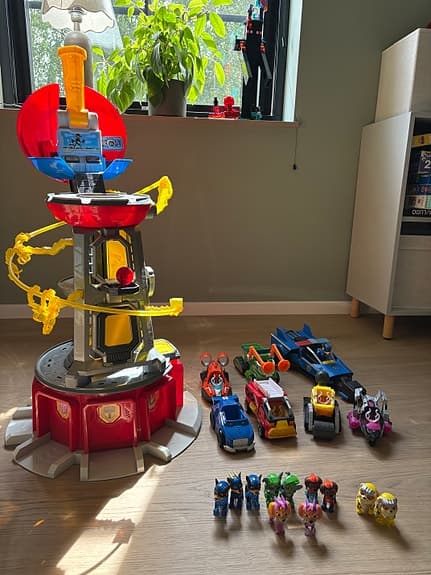 Paw patrol torn, bilar och hundar