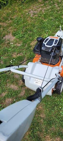 Stihl 4.6 HP gräsklippare bensin orange/vit