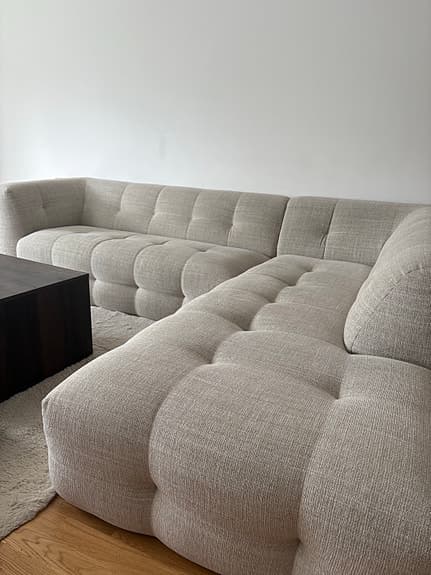 Mio soffa i modellen Bella