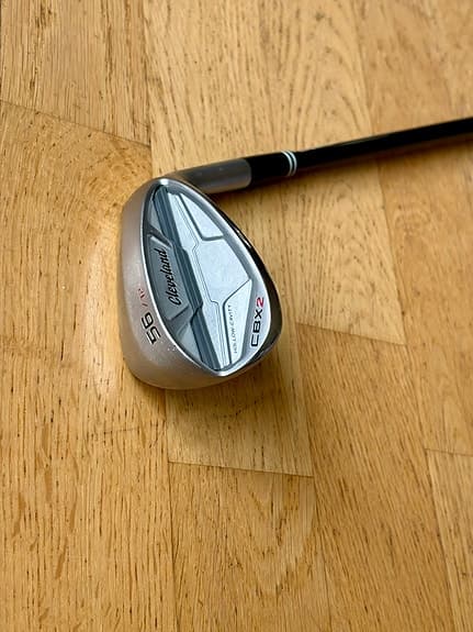 Cleveland CBX2 56°/ bounce 12° – Grafitskaft – Förlåtande wedge