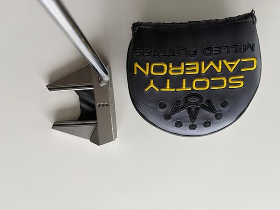 Scotty Cameron Phantom 7.5 putter 35”