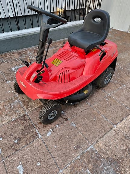 Åkgräsklippare HURRICANE63