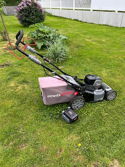 Powerworks 60V batterigräsklippare