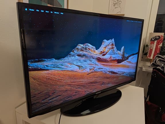 Samsung 40" LED TV