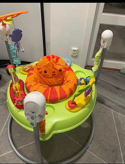 Fisher-Price aktivitetsstol / hoppgunga för bebis