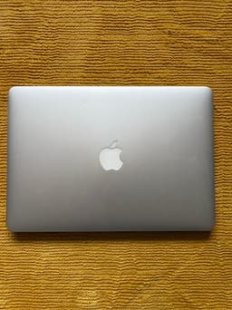 Apple MacBook Air 13” 2015