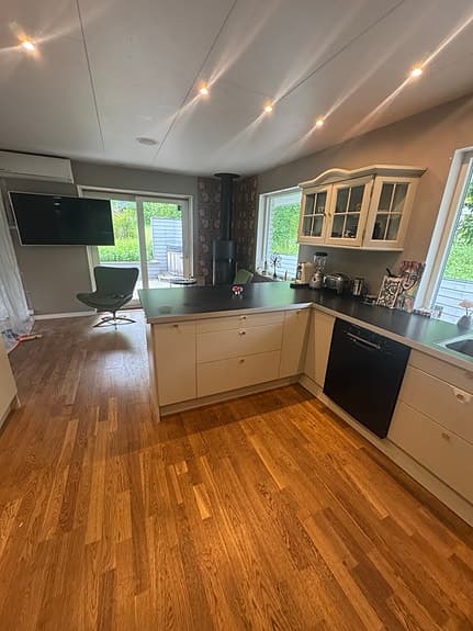 Kök IKEA Faktum med vitvaror gorenje designserie Ora Ito
