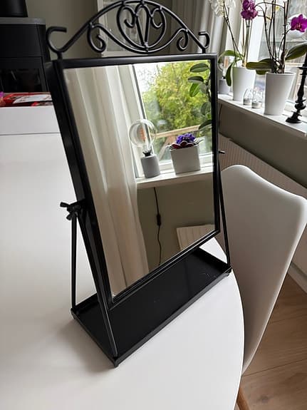IKEA svart bordsspegel med metallram