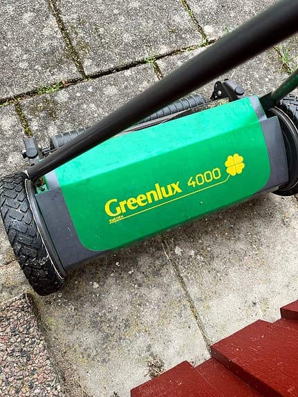 Greenlux 4000 handgräsklippare grön
