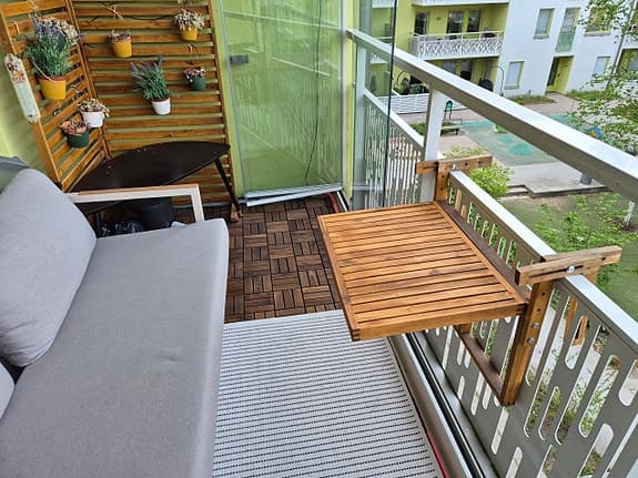 Balkong Bord (Folding balcony table)
