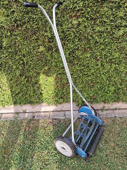 Billig handgräsklippare