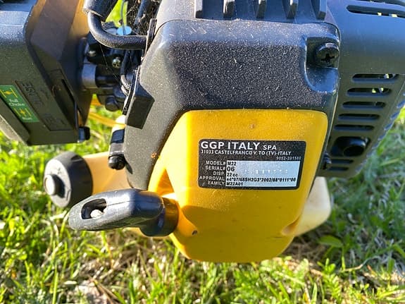 GGP Italy grästrimmer bensindriven gul