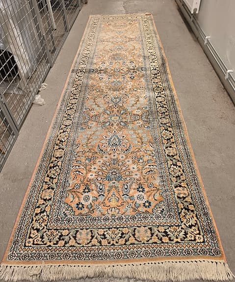 äkta handknut  silk i matta från Kashan