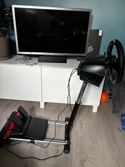 Hori Racing Wheel med stativ - PlayStation