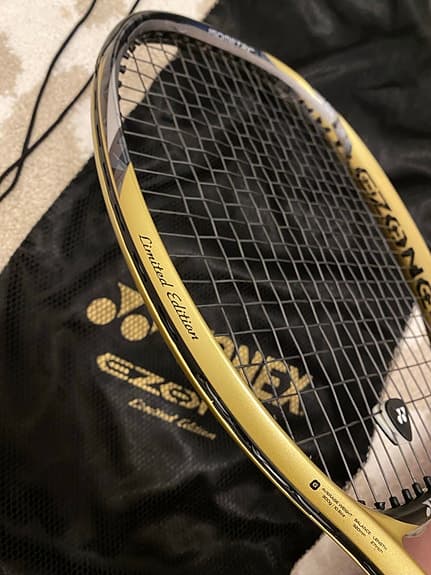Yonex Ezone 100 tennisracket LTD Osaka