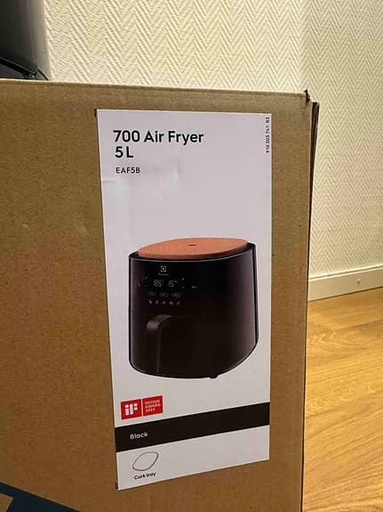 Electrolux 700 Air Fryer 5L EAF5B Svart