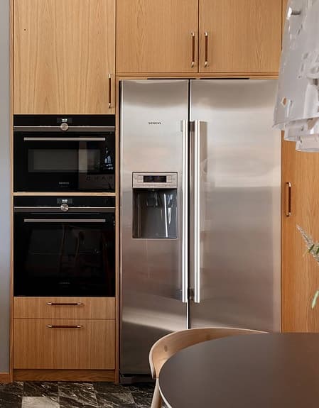 Siemens side-by-side kombinerad kyl/frys med kylt vatten och ismaskin