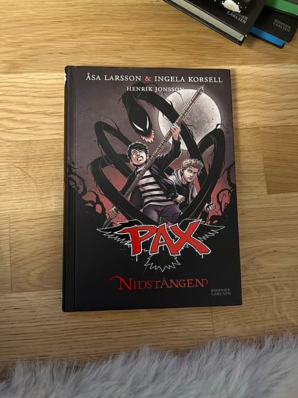 PAX Nidstången bok av Åsa Larsson & Ingela Korsell
