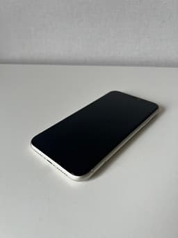 Iphone 11(Inga repor, orginaldelar)