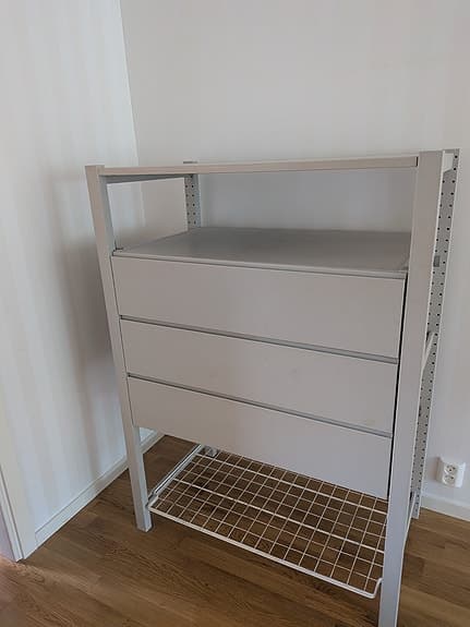 Ivar, byrå