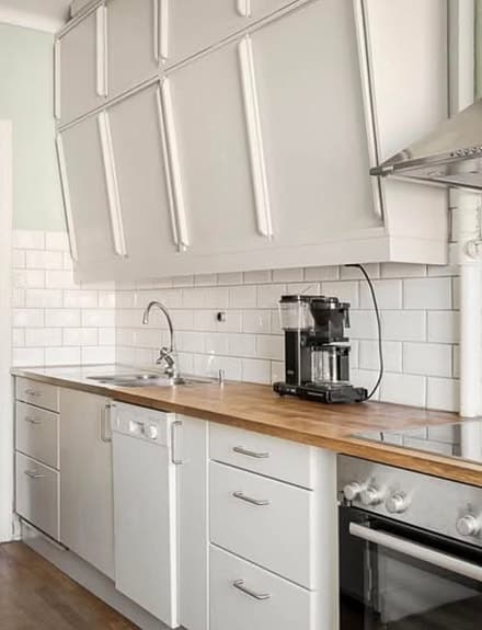Kök överskåp i funkisstil